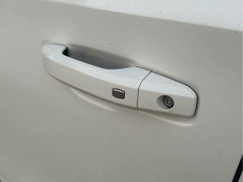 Used 2023 Chevrolet Tahoe LT w/ Luxury Package image 13