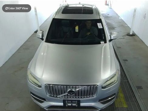 Used 2017 Volvo XC90 T6 Inscription w/ Vision Package AWD/4WD image 3