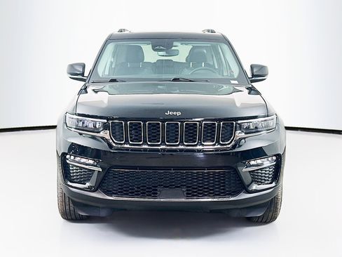 Used 2022 Jeep Grand Cherokee Limited 4xe w/ MOPAR Finishing Package AWD/4WD image 2