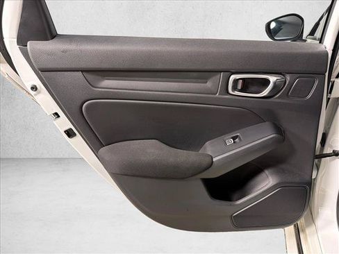 Used 2022 Honda Civic Sport image 21