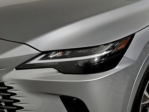 Used 2023 Lexus RX 350 Premium w/ Accessory Package image 10