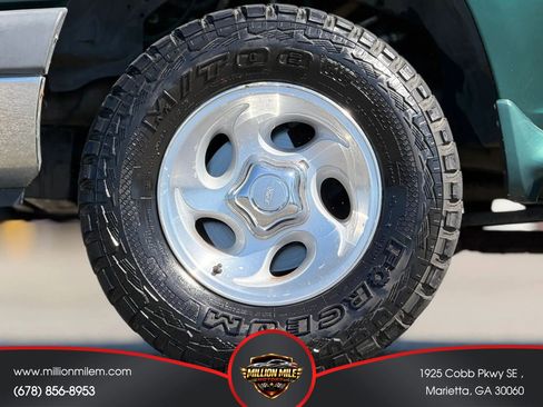 Used 2000 Ford Explorer XLT AWD/4WD image 26