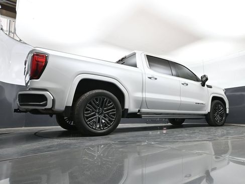 Used 2022 GMC Sierra 1500 Denali Ultimate AWD/4WD image 48