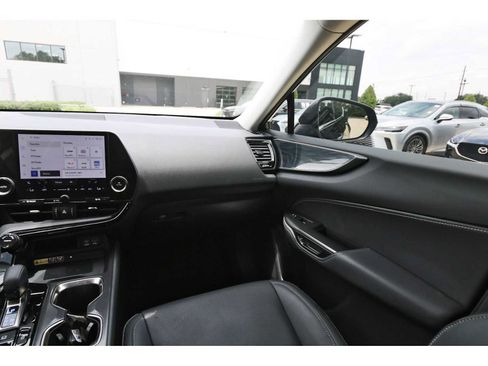Used 2024 Lexus NX 250 FWD image 8