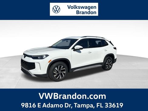 New 2026 Volkswagen Tiguan S FWD image 1