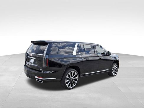 New 2026 Cadillac Escalade ESV Luxury image 4