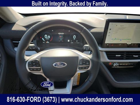 New 2026 Ford Explorer Active AWD/4WD image 15