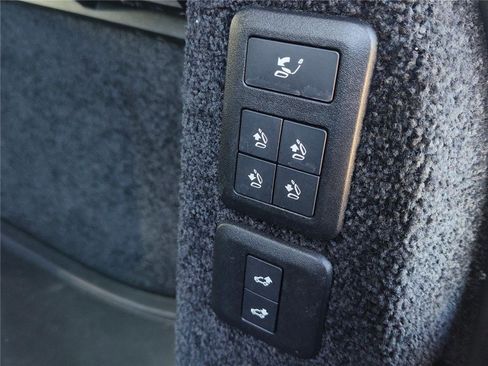 Used 2021 Land Rover Range Rover SV Autobiography Dynamic image 9