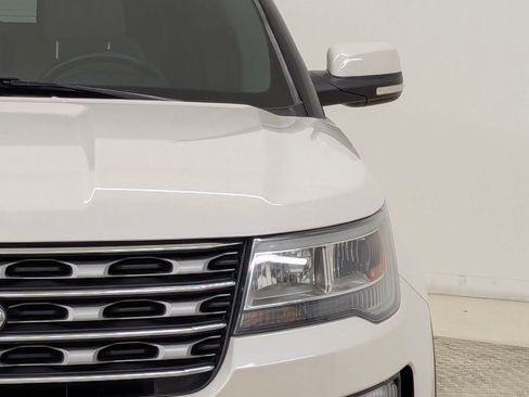 Used 2017 Ford Explorer Limited w/ Equipment Group 301A image 11