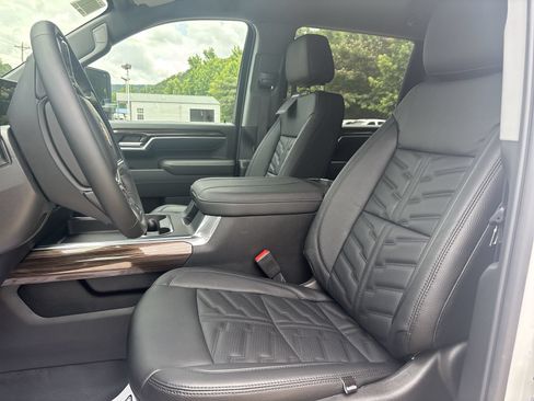 New 2026 Chevrolet Silverado 3500 LT AWD/4WD image 14