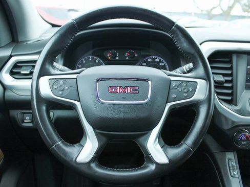 Used 2017 GMC Acadia SLE image 22