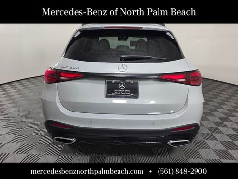New 2026 Mercedes-Benz GLC 300 image 5