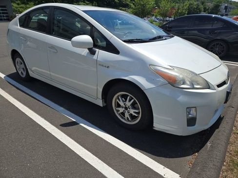 Used 2011 Toyota Prius Two FWD image 4