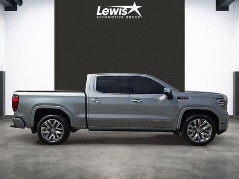 Used 2025 GMC Sierra 1500 Denali image 5