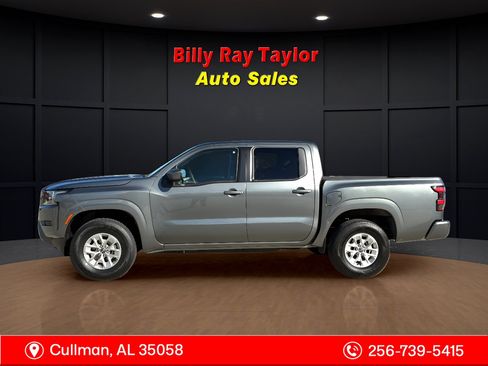 Used 2024 Nissan Frontier SV image 10