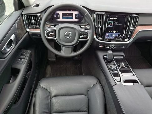 Used 2024 Volvo S60 T8 Plus w/ Climate Package AWD/4WD image 11