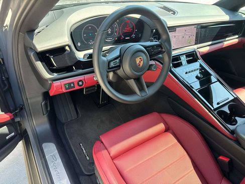 New 2026 Porsche Panamera image 4