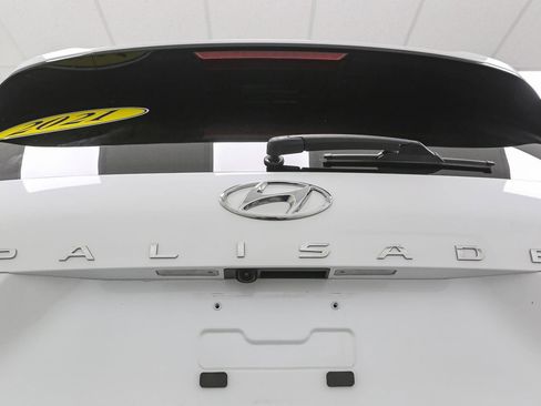 Used 2021 Hyundai Palisade SEL w/ Premium Package AWD/4WD image 11