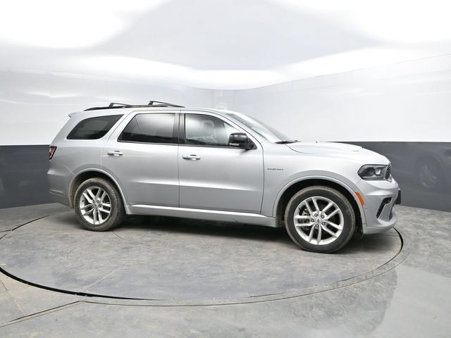 Used 2025 Dodge Durango R/T AWD/4WD image 4