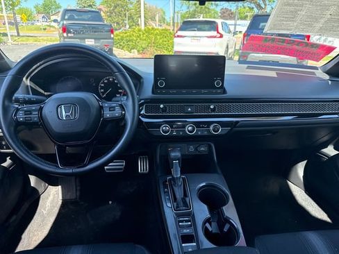 Used 2024 Honda Civic Sport image 21