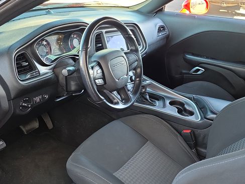Used 2022 Dodge Challenger GT image 10