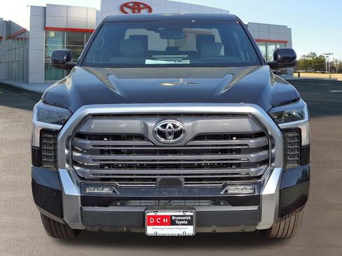 New 2025 Toyota Tundra Limited image 2