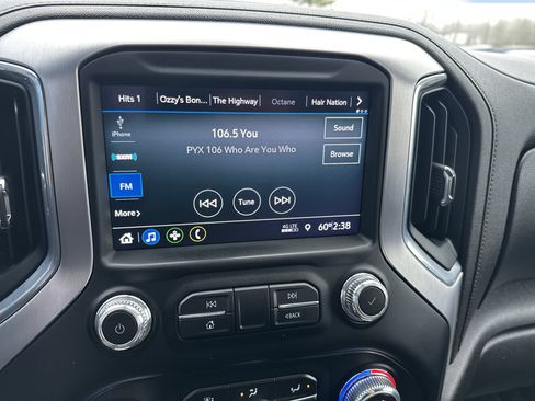 Used 2023 GMC Sierra 2500 SLE w/ SLE Value Package; image 20