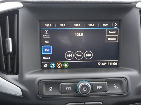 Used 2022 GMC Terrain SLE image 15