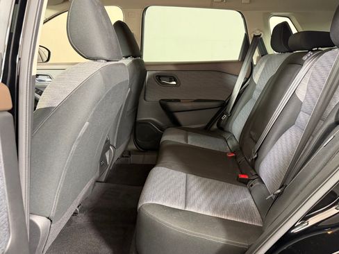 Used 2023 Nissan Rogue SV FWD image 22