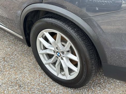 Used 2019 BMW X5 xDrive40i w/ Convenience Package AWD/4WD image 5