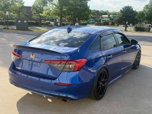Used 2022 Honda Civic Sport image 3