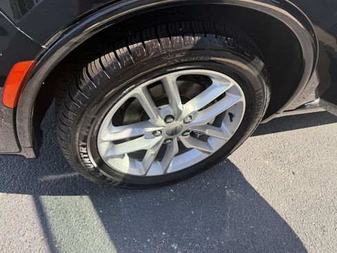 Used 2022 Dodge Durango GT RWD image 42
