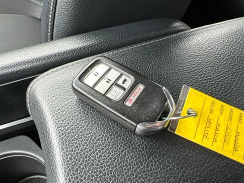 Used 2021 Honda Civic Sport image 14