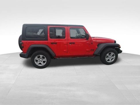 Used 2022 Jeep Wrangler Unlimited Sport AWD/4WD image 13
