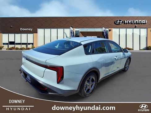 Used 2025 Kia K4 FWD image 4
