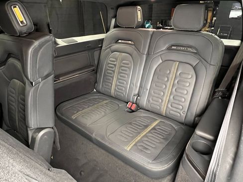 Used 2023 Rivian R1S Adventure image 14