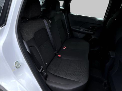 New 2026 Nissan Kicks S FWD image 10