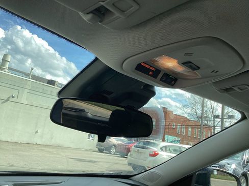 Used 2024 Chevrolet Trax LT image 14