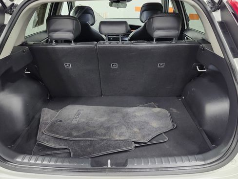 Used 2023 Kia Niro EX Touring image 22