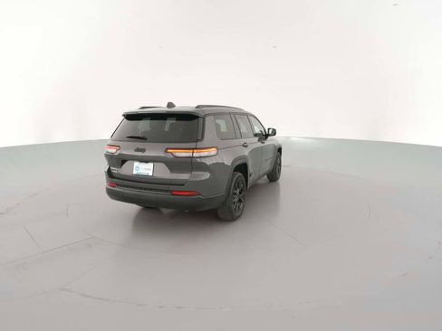 New 2025 Jeep Grand Cherokee L Laredo image 11