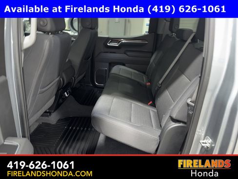 Used 2025 Chevrolet Silverado 1500 LT image 32