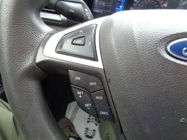 Used 2016 Ford Fusion SE FWD image 36