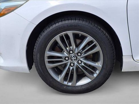 Used 2016 Toyota Camry SE FWD image 22
