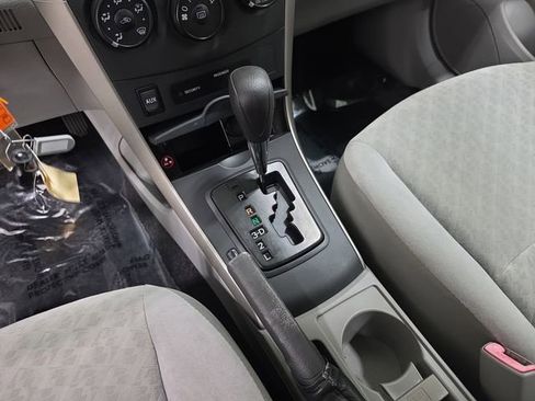 Used 2009 Toyota Corolla LE image 23