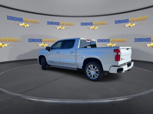 New 2026 Chevrolet Silverado 1500 High Country AWD/4WD image 9