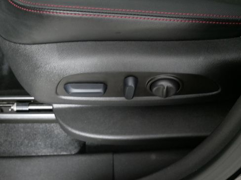 Used 2023 Chevrolet Equinox RS AWD/4WD image 20