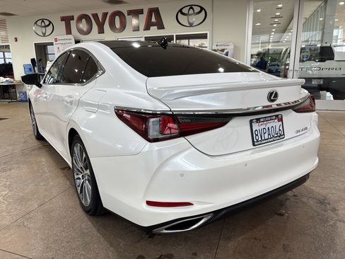 Used 2021 Lexus ES 350 w/ Premium Package FWD image 8