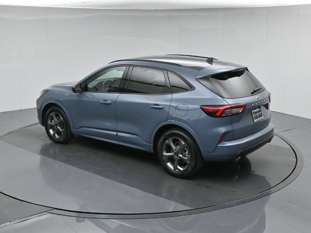 Used 2024 Ford Escape ST-Line w/ Tech Pack #1 FWD image 37