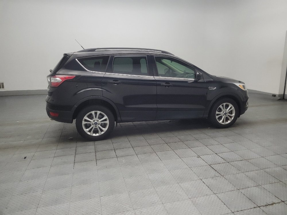 Used 2018 Ford Escape SE FWD image 10
