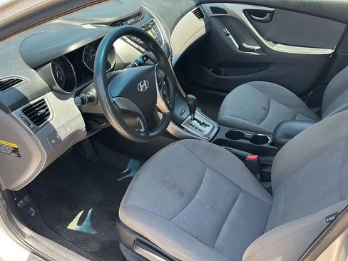 Used 2013 Hyundai Elantra GLS image 10